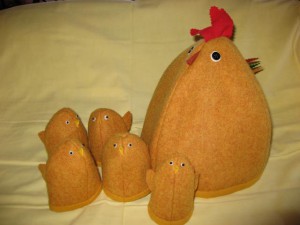 Äggahöna med kycklingar